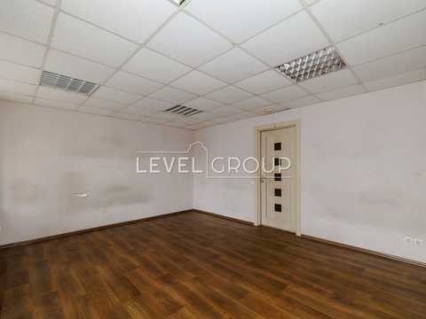 комерційна за адресою Уманська вул., 35