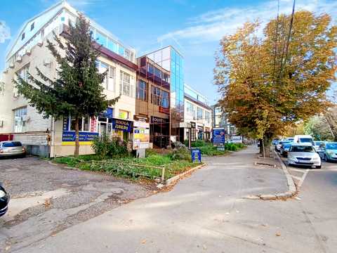 коммерческая по адресу Грушевського ул., 45