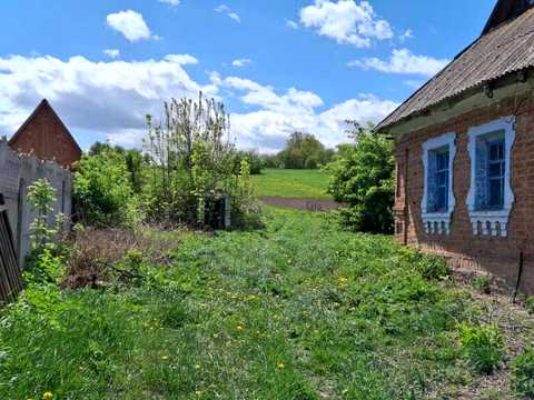ділянка за адресою Захисників України, 84