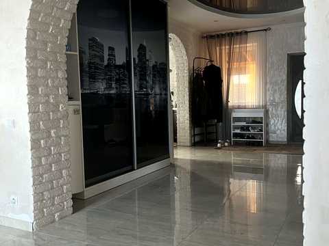 дом по адресу Незалежності