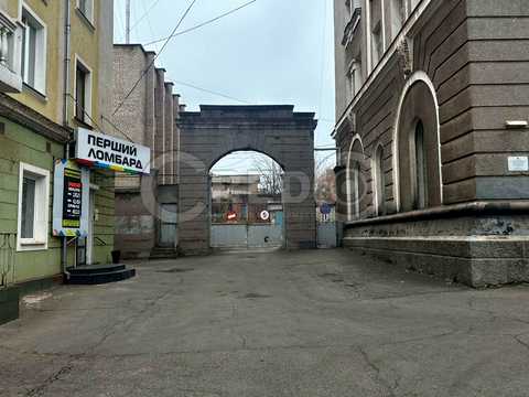комерційна за адресою Кривий Ріг, Поштовий просп. (Карла Маркса), 28