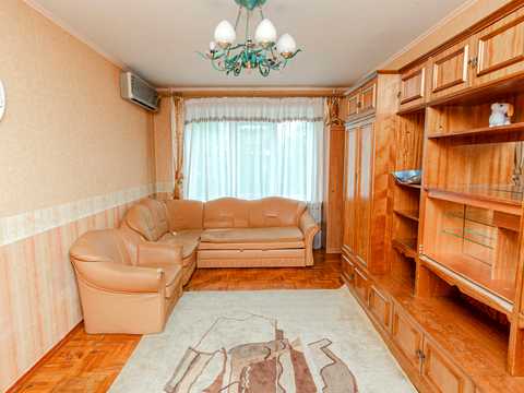 квартира за адресою Богдана Хмельницького бульв., 9