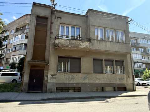 будинок за адресою Капушанська вул., 111