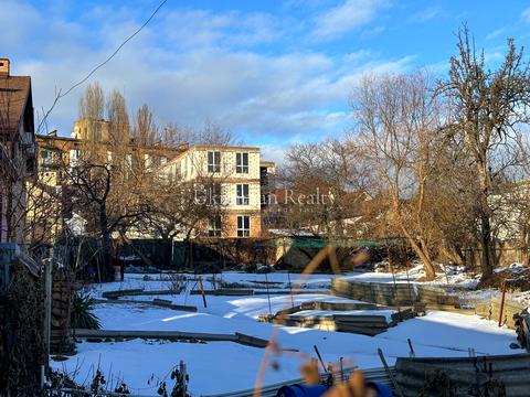 участок по адресу Зверинецкая ул., 80