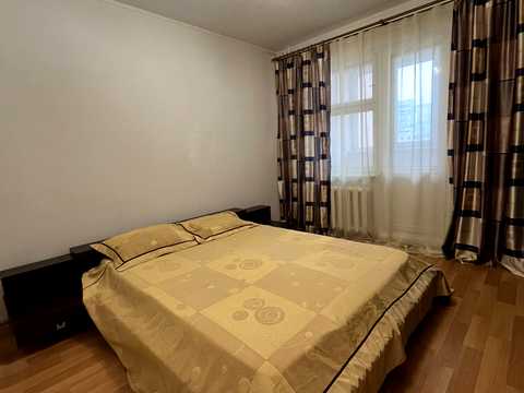 квартира за адресою Автозаводська вул., 43