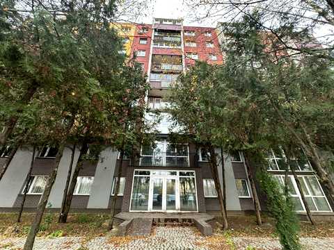 комерційна за адресою Генерала Свободи вул., 9-А