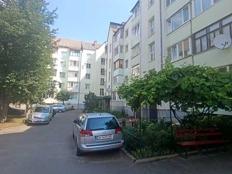 квартира за адресою Буковинська вул., 4