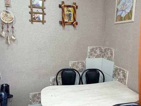 квартира за адресою Квартальна вул. (Гладкова), 38