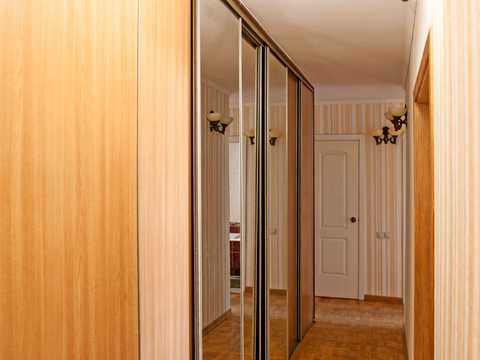 квартира по адресу Петропавловская ул., 15