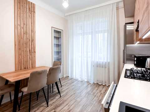 квартира за адресою Переяславська вул., 13