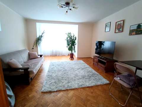квартира за адресою Андрія Малишка вул., 21-Б