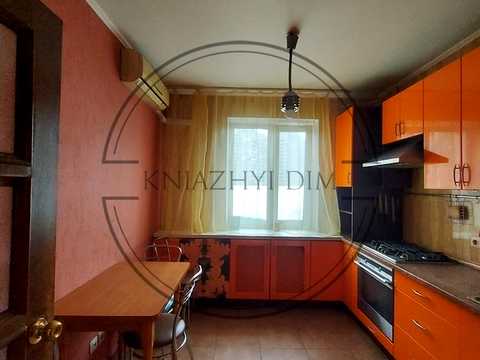 квартира по адресу Драгоманова ул., 25