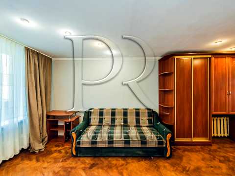 квартира за адресою Озерна вул., 7