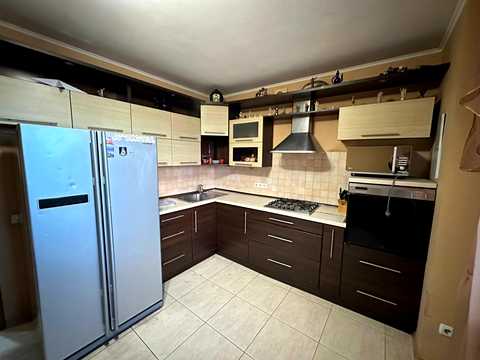 квартира за адресою Шкільна вул., 22-А
