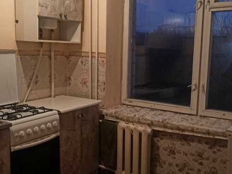 квартира за адресою комарова