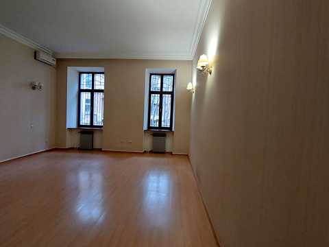 квартира по адресу Французский бульв., 11