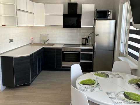 квартира за адресою Софії Русової вул., 3-В