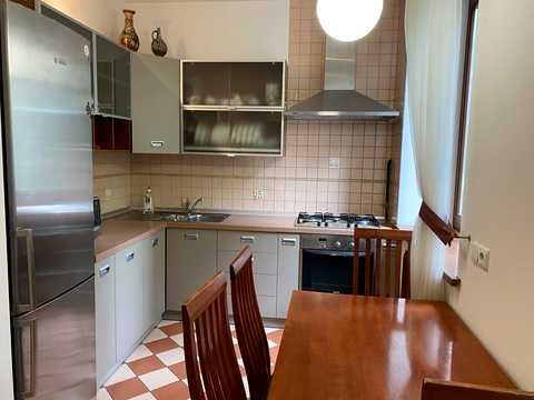 квартира за адресою Госпітальна вул., 1а