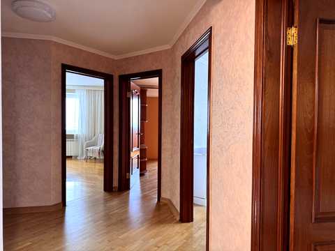 квартира по адресу Драгоманова ул., 15-А