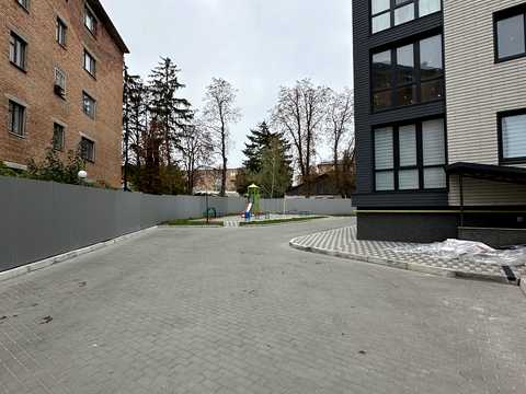 квартира за адресою Росьова вул., 18а