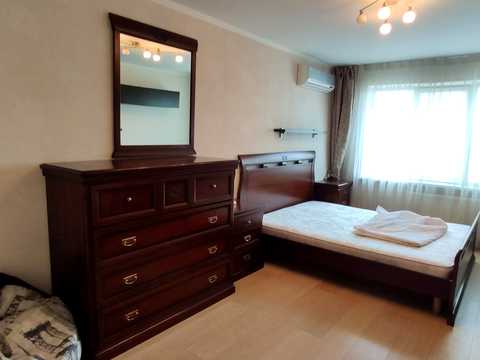 квартира по адресу Героев Днепра ул., 38-Д