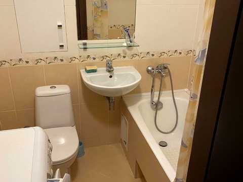 квартира за адресою Стадіонна вул., 19