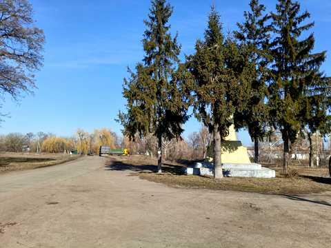 дом по адресу с. Лукашовка, Гармаша, 16