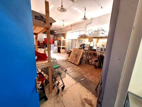 коммерческая по адресу Гагарина просп. (Гагаріна), 72