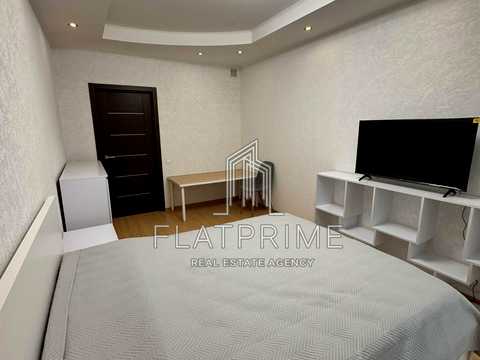 квартира за адресою Регенераторна вул., 4 к2