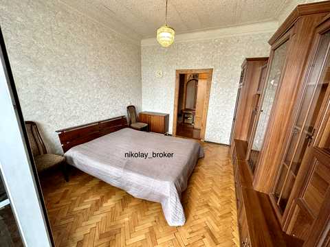 квартира за адресою Миколи Міхновського бульв. (Дружби народів), 11