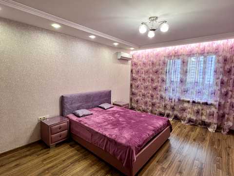 квартира за адресою Сергія Данченка вул., 5