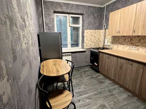 квартира за адресою Дмитра Павличка просп. (Маршала Рокосовського), 10-А
