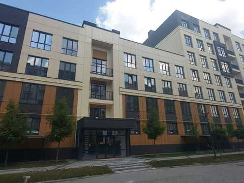 квартира за адресою с. Погреби, Лівобережна вул., 1