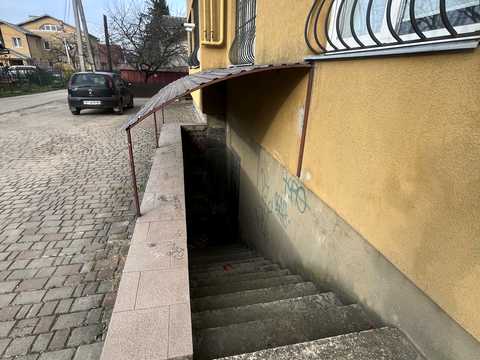 коммерческая по адресу Івана Драча ул., 3-Г