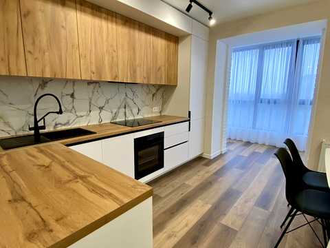 квартира за адресою Байди Вишневецького вул., 68/2