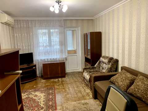 квартира по адресу Новоукраинская ул., 1/3