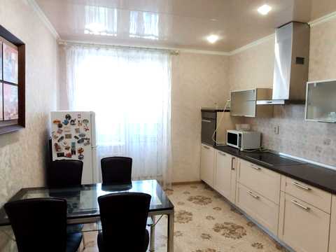 квартира по адресу Драгоманова ул., 1-А