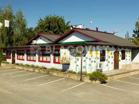 комерційна за адресою Столична вул., 13