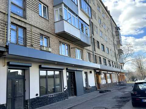 комерційна за адресою Білоцерківська вул., 2-А