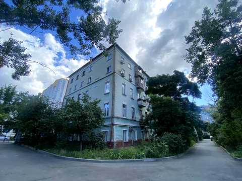комерційна за адресою Казарменна вул. (Григорія Андрющенка), 7/19