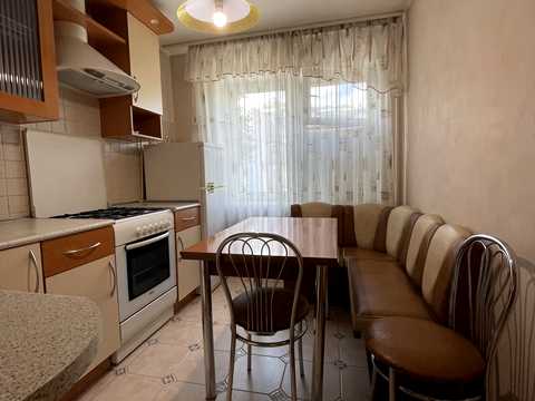 квартира за адресою Хорива вул., 32