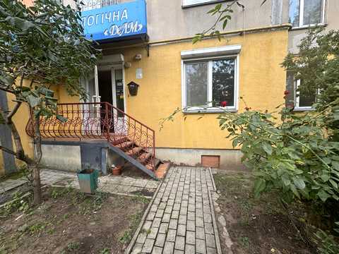 комерційна за адресою Оболонський просп., 2-А