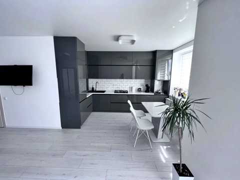 квартира за адресою Хіміків вул., 35