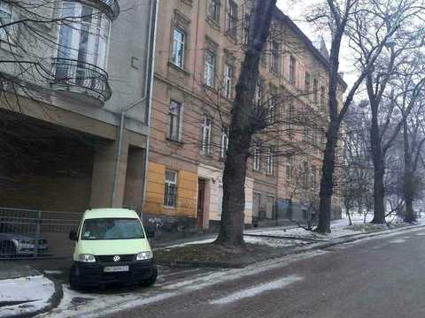 квартира за адресою Тараса Бобанича "Хаммера" вул. (Володимира Короленка), 2
