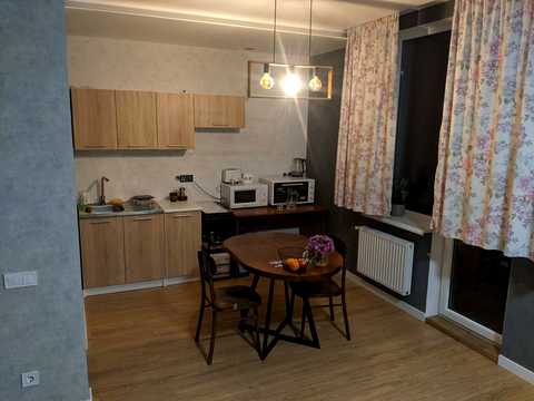 квартира за адресою Михайлівська вул., (8)