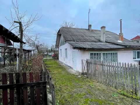 будинок за адресою івасюка