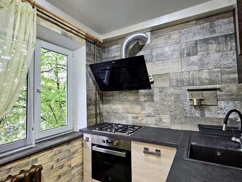 квартира по адресу Леся Курбаса просп., 12-А