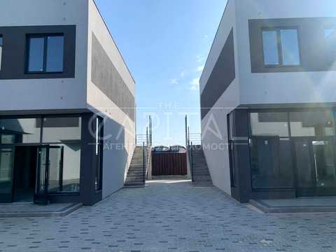 комерційна за адресою Центральна вул., 1