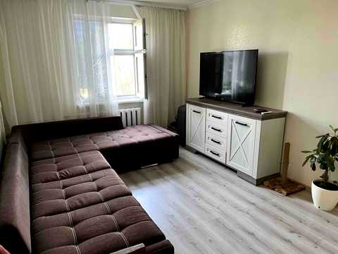 квартира за адресою Жоліо Кюрі вул., 60