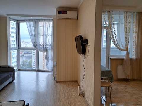 квартира за адресою Драгоманова вул., 2